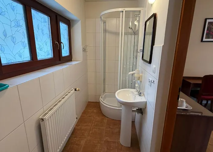 Δωμάτια σε οικογενειακή κατοικία Goscinne Zlota Palma